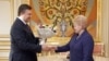 Ґрібаускайте попередила Януковича про зростання недовіри