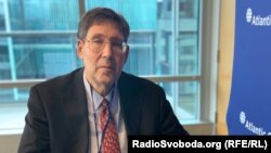 Джон Гербст: «Чим рішучіше ми будемо реагувати на російські провокації й агресію, тим менша ймовірність нових провокацій у майбутньому»