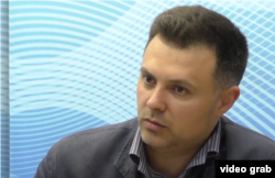 Natan Garștea la una din dezbaterile economice IDIS „Viitorul”-Radio Europa Liberă