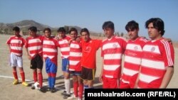لوبغاړي د لوبې د تیارۍ پر مهال