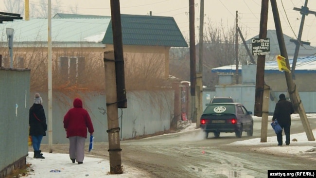 «Сияющая мышь». Жителей алматинского микрорайона смущает новое название с «нур»