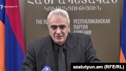 Դավիթ Շահնազարյանը ասուլիսի ժամանակ, Երևան, 5-ը դեկտեմբերի, 2018թ․