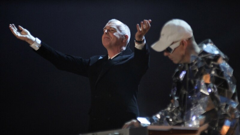 “ცხოვრება წარსულში“ - Pet Shop Boys-მა ვლადიმირ პუტინის შესახებ სიმღერა გამოუშვა