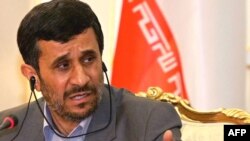 Президент Ирана Махмуд Ахмадинежад. Астана, 6 апреля 2009 года.