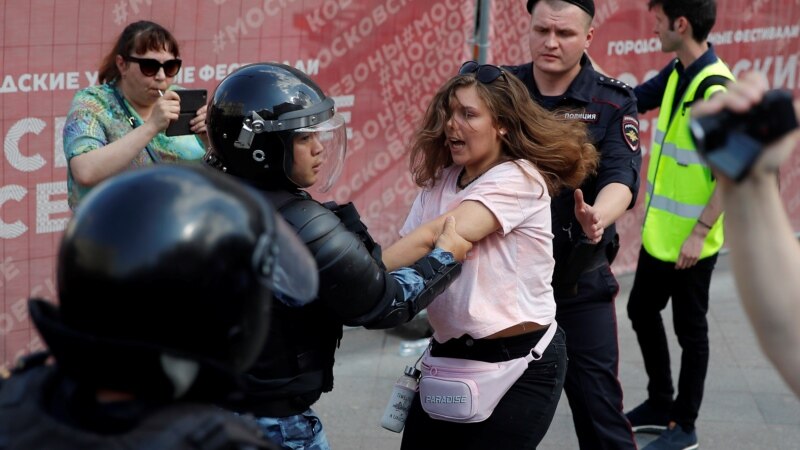 Rusija: Uhapšeno više od 300 ljudi tokom demonstracija opozicije u Moskvi 