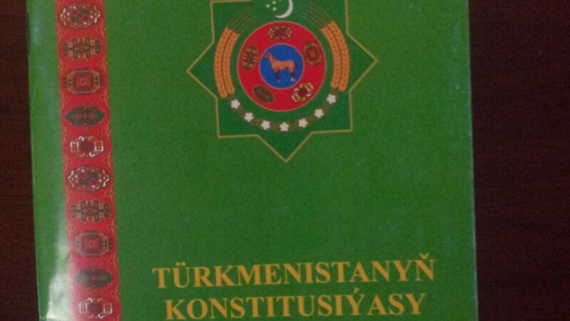 Türkmenistanda Konstitusiýa we adam hukuklary barada maslahat geçirildi

