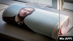 Предвыборные плакаты Алексея Навального, Фонд борьбы с коррупцией