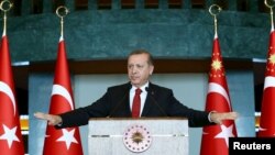 Turkey -- Turkish President Tayyip Erdogan addresses the audience during a meeting in Ankara, January 12, 2016