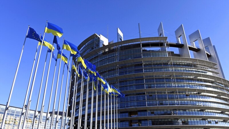 Odbor Evropskog parlamenta prvi put traži međusobno priznanje Srbije i Kosova