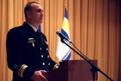Контрадмірал Неїжпапа під час представлення особовому складу як командувача ВМС, червень 2020 року. Фото Служби зв’язків з громадськістю Командування ВМС ЗСУ