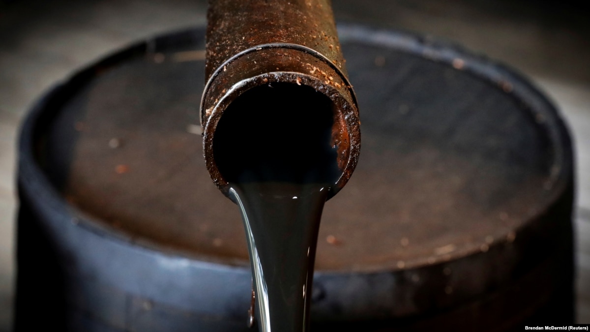 oi5.ru: Цена нефти опустилась до годовых минимумов Цена нефти опустилась до годовых минимумов