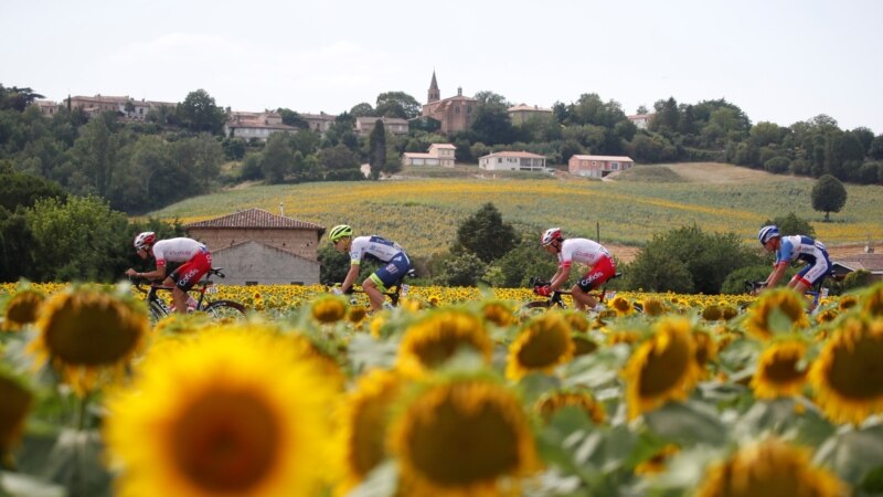 Самая известная велогонка в мире «Тур де Франс» стартовала, несмотря на пандемию
