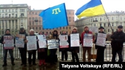 Пикеты в поддержку крымских татар