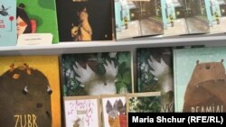 Книжки Оксани Були на українському стенді на книжковому ярмарку в Празі