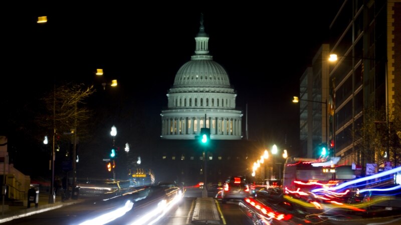 Senat SAD-a usvojio zakon o privremenom finansiranju