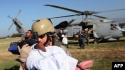 Američki vojnici u sve većem broju stižu na Haiti kako bi pomogli stanovnicima razrušenog ostrva
