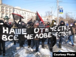 Антивоенное и антиармейское анархошествие 23 февраля 2007 года. В демонстрации участвовали 150 человек, шестеро были задержаны ОМОНом