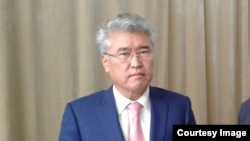 Бывший министр культуры и спорта Казахстана Арыстанбек Мухамедиулы. Ноябрь 2016 года 