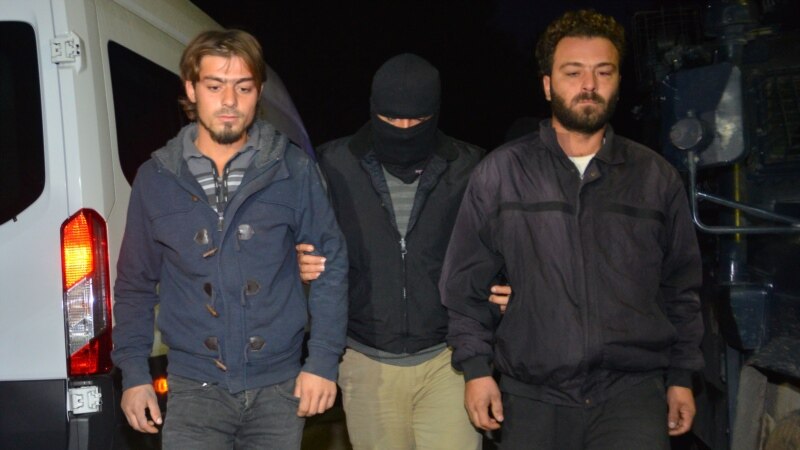 Турската полиција уапси 29 осомничени припадници на ИД
