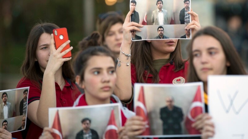 HRW zabrinut zbog hapšenja turskih državljana na Kosovu 