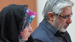 Mir Hossein Mousavi and Zahra Rahnavard: kaleme.com, 11 Feb 2013