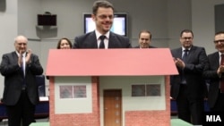 Министерот за финансии Зоран Ставрески го промовира проектот „Купи куќа, купи стан“.