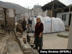 УВКБ ООН помогает пострадавшим гражданам Кыргызстана, 2010 г.