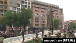 Armenia - A statue of Garegin Nzhdeh is unveiled in Yerevan, 28 May, 2016