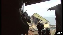 Агенты российской спецслужбы во время спецоперации в Дагестане. Иллюстративное фото.