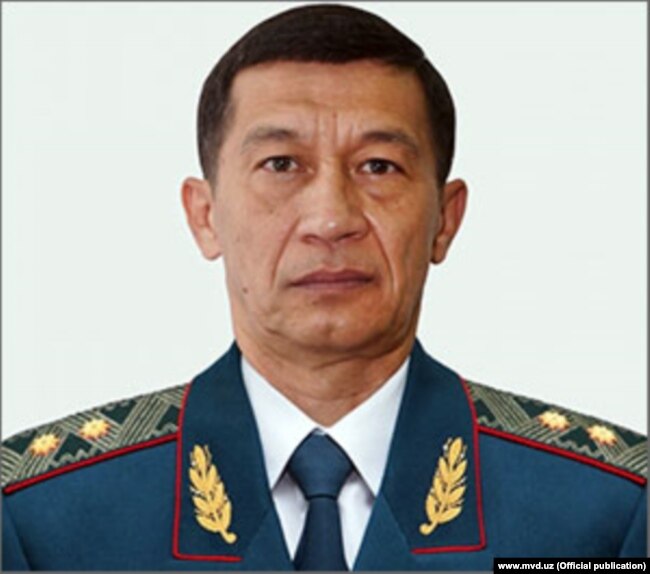 Мирзиëев Аҳмадбоевни генераллик рутбасидан маҳрум қилганини ўзи эълон қилди.