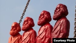 Skulpture Karla Marx-a u Trieru, foto: Thomas Frey AFP/Getty Images