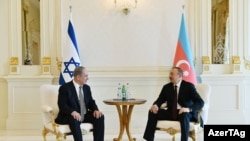 Az'rbyacn Prezidenti İlham Əliyev İsrailin Baş naziri Benjamin Netanyahu ilə görüşür, 2016-cı il