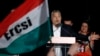 Віктар Обран на мітынгу партыі Fidesz абвяшчае аб перамозе на выбарах