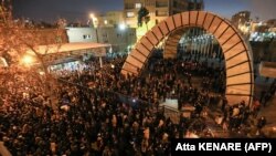 La Teheran, memorialul pentru victimele accidentului aviatic a degenerat într-un protest anti-regim, sâmbătă 11 ianuarie 2020