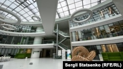 Сучасний дослідницький центр «CEITEC» у місті Брно схожий на космічний корабель із фантастичних фільмів