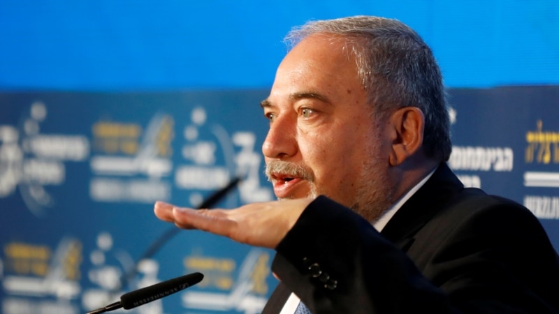استقبال وزیر دفاع اسرائیل از سخنان روحانی در مورد آرامش منطقه؛ «اگر واقعی باشد مهم است»