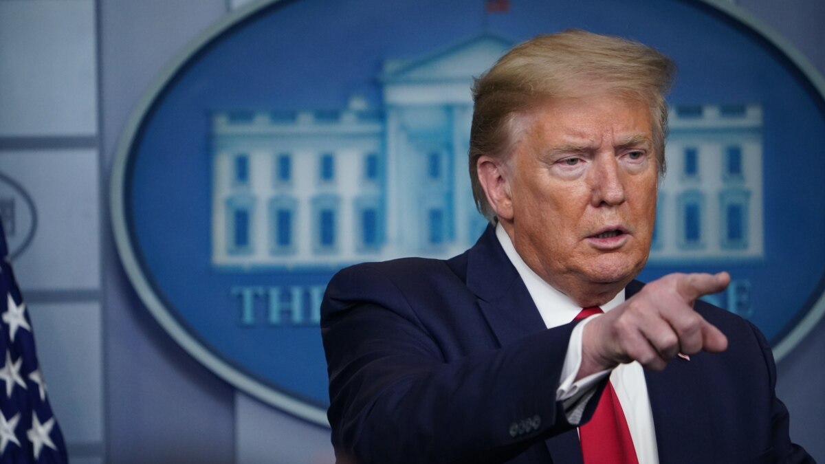 oi5.ru: Трамп подписал указ о временном ограничении иммиграции в США Трамп подписал указ о временном ограничении иммиграции в США