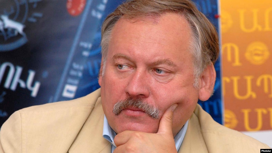 Константин Затулин