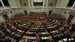 Грекия парламентінің отырысы. Афины,16 қараша 2011 жыл. 