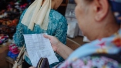 На грозненском рынке, архивная фотография