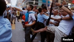 Беспорядки в Гонконге 3 октября 