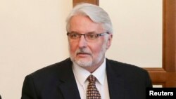 Витольд Ващиковский, Польша сыртқы істер министрі.