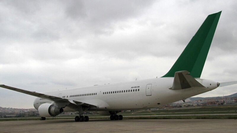 Türkmenistan ýolagçylar üçin 3, “wajyp uçuşlar” üçin 1 “Boeing” satyn alýar