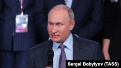 Россия президенти Владимир Путин.