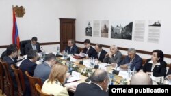 Armenia -- Prime Minister Tigran Sarkisian holds a meeting of his cabinet in Ijevan, 30Sept 2010.