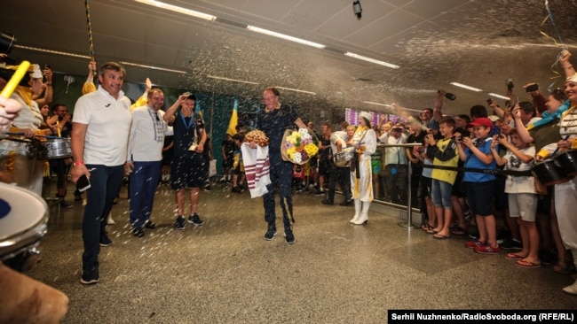 Повернення української молодіжної збірної з чемпіонату світу