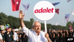 Кемал Кълъчдароглу е общият кандидат за президент на опозиционните партии в Турция.
