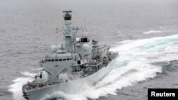 Royal Navy Type 23 frigate HMS Montrose is pictured at speed in the Mediterranean Sea during Exercise Cougar 12 October 10, 2012. Picture taken October 10, 2012. LA(PHOT) Joel Rouse/Royal Navy/Ministry of Defence/Handout via REUTERS. THIS IMAGE HAS BEEN 