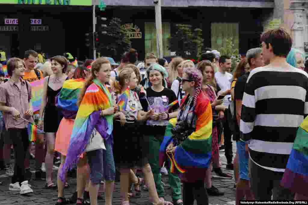 20 червня у центрі Києва відбувся Марш рівності, організований ЛГБТ-спільнотою України. Основна мета акції&nbsp;&ndash; наголосити на необхідності дотримання прав людини та реалізувати&nbsp;право ЛГБТ-спільноти на мирні зібрання, свободу слова та самовираження. Подібна правозахисна демонстрація відбувається в Україні вшосте.&nbsp;