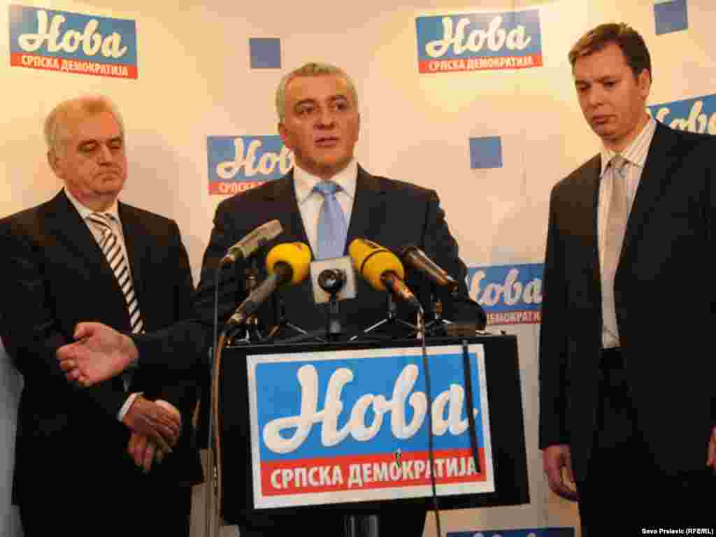 Tomislav Nikolic, Andrija Mandić i Aleksandar Vučić u Podgorici, 23. novembar 2011.